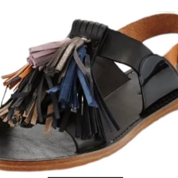 reg. $600+ Size 6 Isabel Marant Flat Leather Pompom Fringes Tassel Sandals - Picture 8 of 9